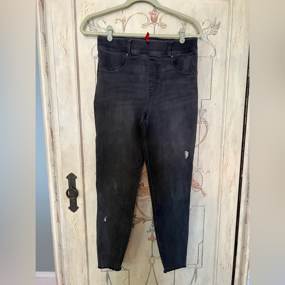 Spanx grey distressed skinny jeans size L